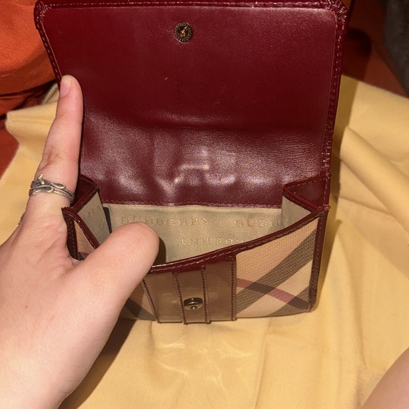 Burberry Nova Check/Red/Maroon Compact Snap Wallet - Picture 3 of 12